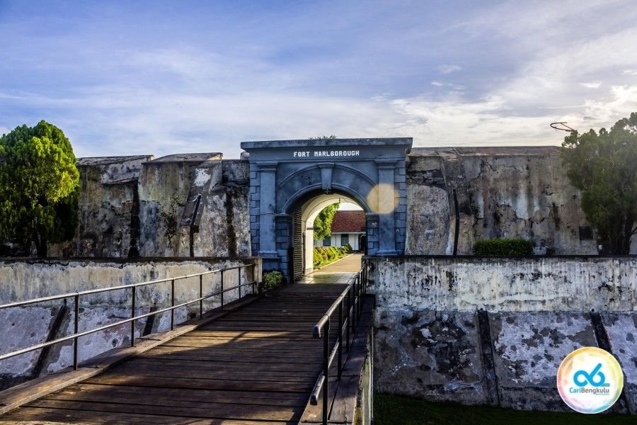 Benteng Marlborough: Menyingkap Megahnya Saksi Bisu Sejarah di Pesisir Bengkulu