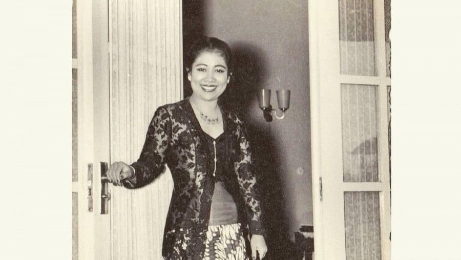 Fatmawati Soekarno: Penjahit Sang Saka, Ibu Bangsa, dan Pahlawan Nasional yang Melampaui Citra Ikonik