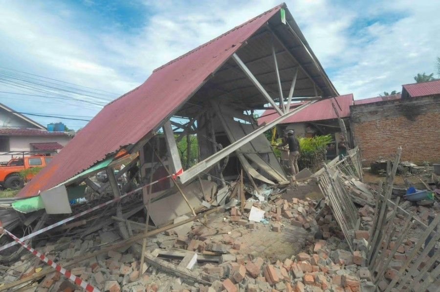Guncangan Subuh Menggetarkan Bengkulu: 174 Bangunan Rusak, Warga Trauma, Pemerintah Bergerak Cepat