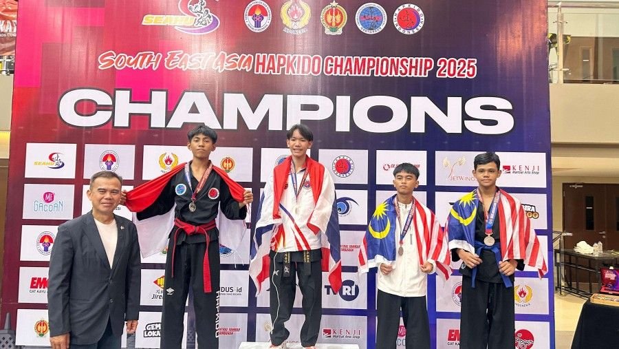 Harumkan Nama Daerah, Kenzi Meanzi Sabet Perak di Kejuaraan Internasional Hapkido 2025