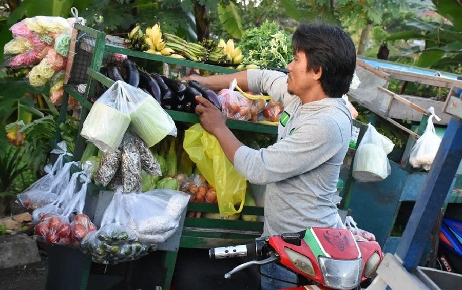 Tangis Pedagang Keliling: Krisis BBM Bengkulu Lumpuhkan Ekonomi Rakyat Kecil